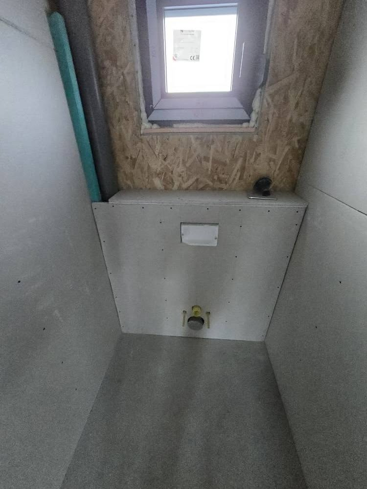 Radovi na stropu i zidu